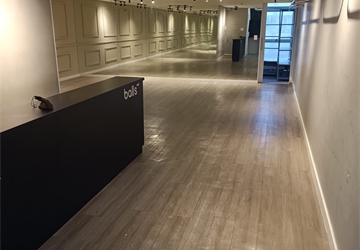Sala 73m com acabamento impecvel 1 vaga de garagem no Bom Retiro
