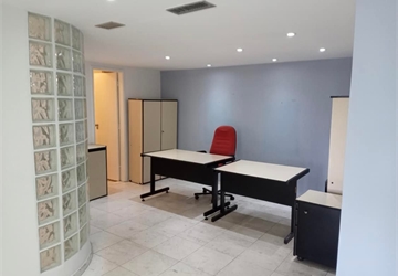 Sala comercial na Avenida faria Lima 5 minutos do metro 85 metros 1 vaga